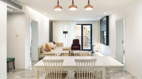 Eastern Hub - French Window 3Bedroom 2Balcony near Heng Long Plaza People's Square West Nanjing Road